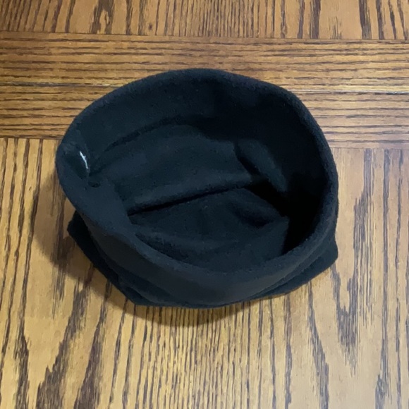 Columbia fleece black hat - Picture 5 of 5
